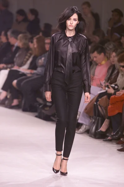 Look 29